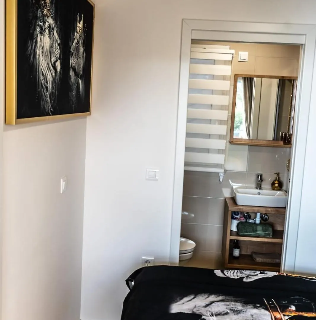 Hotel La Vista Drage 0*,